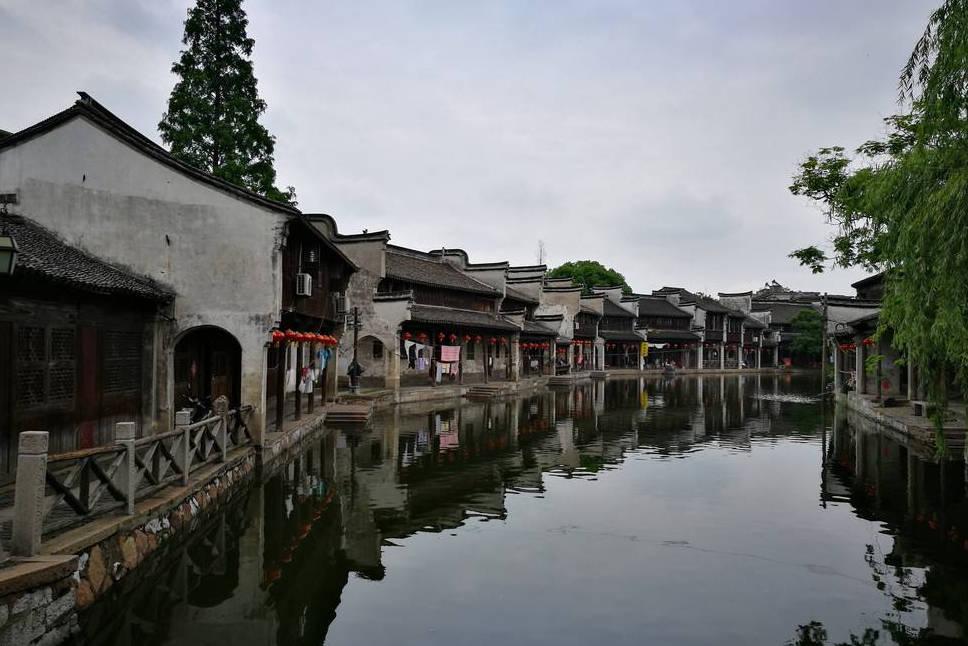 特朗普:拜登不阻止非法移民却热衷于给乌克兰送钱